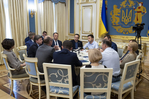 Zelenského administratívu na Ukrajine povedie Bohdan, generálny štáb Chomčak