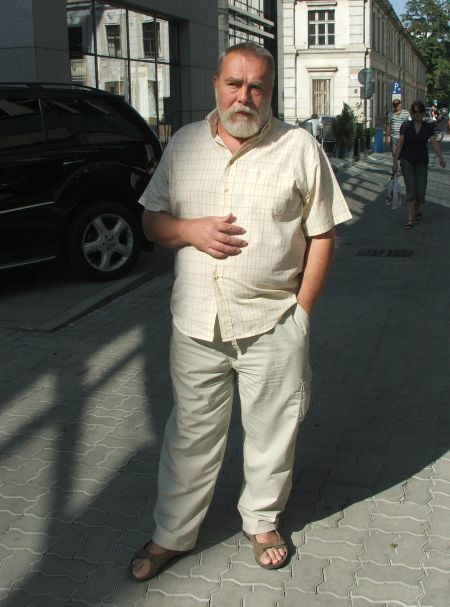 1.jpg 1.jpg