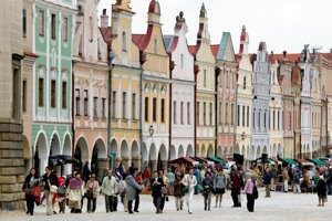 Námestie Zachariáše z Hradce v Telči