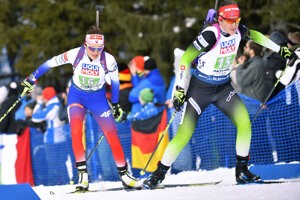 Slovenská biatlonistka Veronika Machyniaková na trati počas súťeže miešaných štafiet na 4x6 km na majstrovstvách sveta v biatlone v talianskej Anterselve.