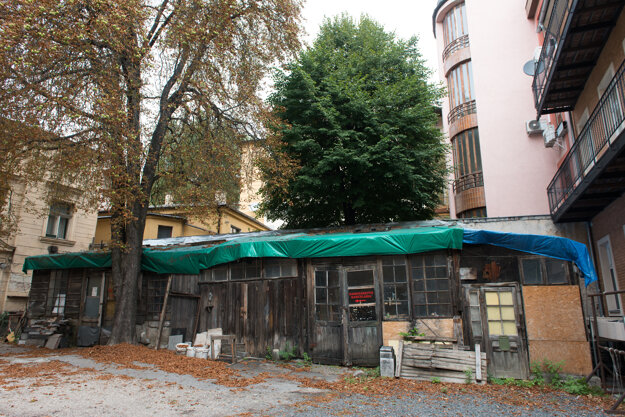 Kamenárske dielne, v ktorých mal Alojz Rigele svoj ateliér, dnes.