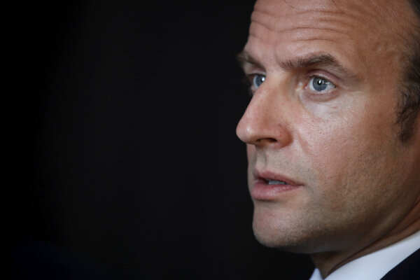 Macron prisľúbil viac než osem miliárd eur na podporu automobilového priemyslu