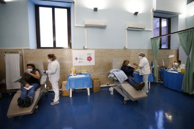 Očkovanie proti ochoreniu Covid-19 v Ríme.