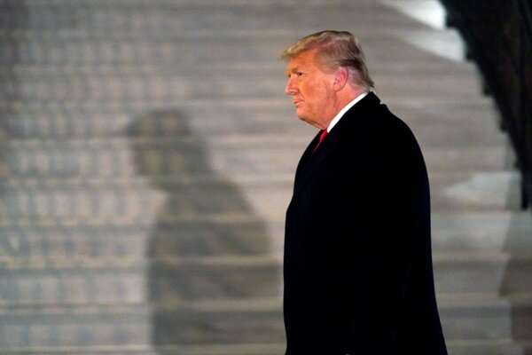 Trump podľa amerických médií opustí Biely dom v deň Bidenovej inaugurácie