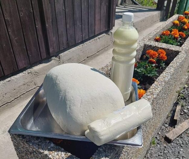 Májová bryndza je vraj najlepšia.
