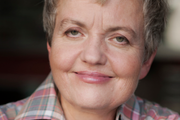 Dana Drábová, Ph.D. , narodená 3. júna 1961, je česká jadrová fyzička. V súčasnosti je predsedníčkou Štátneho úradu pre jadrovú bezpečnosť.