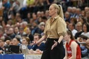 Zuzana Žirková preskákala basketbalový svet. 