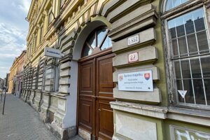 Poliklinika na Mäsiarskej ulici.
