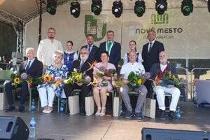 Medzi ocenených Novomešťanov pribudlo ďalších šesť významných osobností.