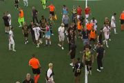 Hromadná potýčka po zápase BK Häcken - Spartak Trnava. 