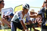 Remco Evenepoel v cieli 13. etapy Tour de France 2025, ktorou bola horská časovka. 