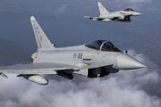 Bojová stíhačka Eurofighter španielskeho letectva počas cvičenie nad Baltským morom v septembri 2023.