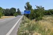 Na diaľnicu k štátnej hranici čaká celý Zemplín.  

