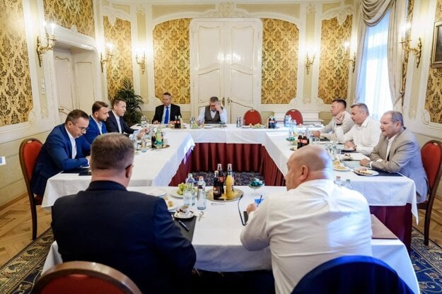 Rokovanie koaličnej rady o konsolidácii verejných financií. (zdroj: Úrad vlády)