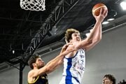 vpravo Tomáš Pavelka (Slovensko) a ľavo Viačeslav Kravcov (Ukrajina)