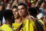 Cristiano Ronaldo sa svojimi spoluhráčmi z klubu Al-Nassr.