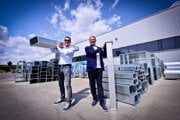 Spolumajitelia firmy Klimak Marek Vaško (vľavo) a Ľuboš Laboš riešia klimatizácie ako hlavolamy.
