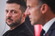 Volodymyr Zelenskyj a Emmanuel Macron v Paríži. 