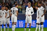 Nemeckí futbalisti po prehre 0:2 so Slovenskom v zápase kvalifikácie MS 2026 v Bratislave.