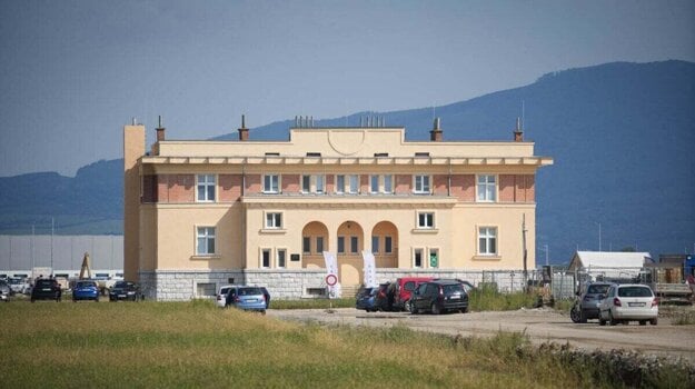 Budova, odkiaľ sa ozvalo prvé rozhlasové vysielanie.  (zdroj: Mário Medzihradský)