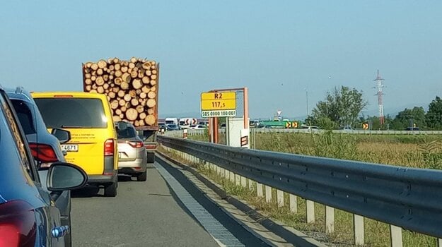 (zdroj: Ľubomír Václav/Dopravný Servis Podpoľanie (okr. ZV, DT, KA, LC))