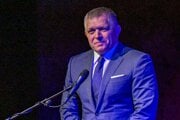 Premiér Robert Fico na pôde Prešovskej univerzity v Prešove.