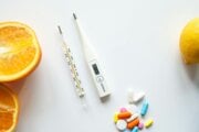 Vo všeobecnosti je pri užívaní vitamínov dôležitejšia pravidelnosť než presný čas užívania, hovorí lekárka Renáta Lenártová.
