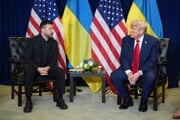 Americký prezident Donald Trump a ukrajinský prezident Volodymyr Zelenskyj počas stretnutia na 80. zasadnutí Valného zhromaždenia OSN.