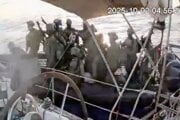 Izrael voči aktivistom vykonávajúcim humanitárnu misiu podľa organizácie zasiahol násilne.