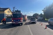 Dopravná nehoda v Nedožeroch-Brezanoch si vyžiadala jedného zraneného. Skončil v nemocnici.