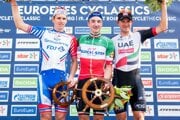 Zľava Arnaud Démare, Elia Viviani a Alexander Kristoff ukončili kariéru v roku 2025. 