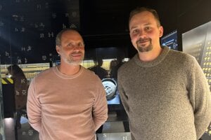 Riaditeľ Dominik Béreš a Patrik Fečo.