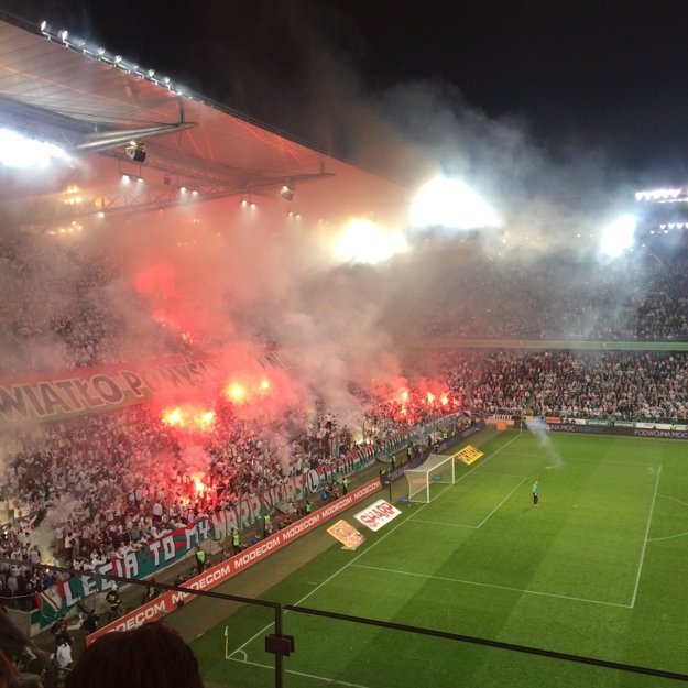 Varšavská Legia je zatiaľ na čele poľskej Ekstraklasy.