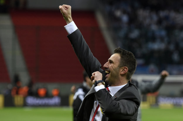 Tréner Trenčína Martin Ševela.
