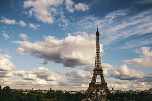 Eiffelovka je najznámejším symbolom Paríža.