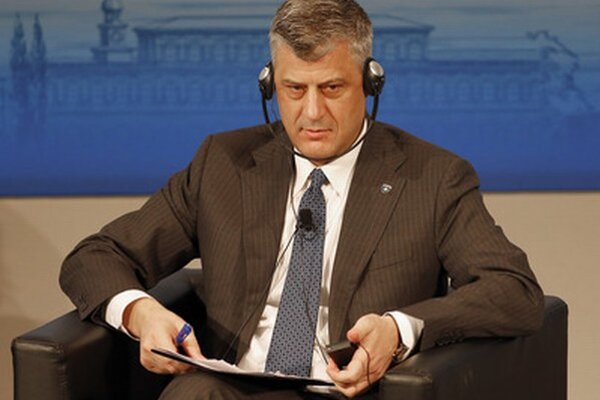 Thaci budú vypočúvať v súvislosti s povstaním a vojnovými zločinmi