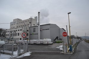 Centrálna kotolňa na Jazdeckej ulici. Najväčší poskytovateľ tepla v Prešove ho dodáva 23 tisícom odberateľov z biomasy. Má aj dve kotolne na drevnú štiepku (Sídlisko III a Sekčov).