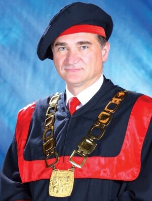 Dekan prof. Dr. Ing. JOZEF PETERKA