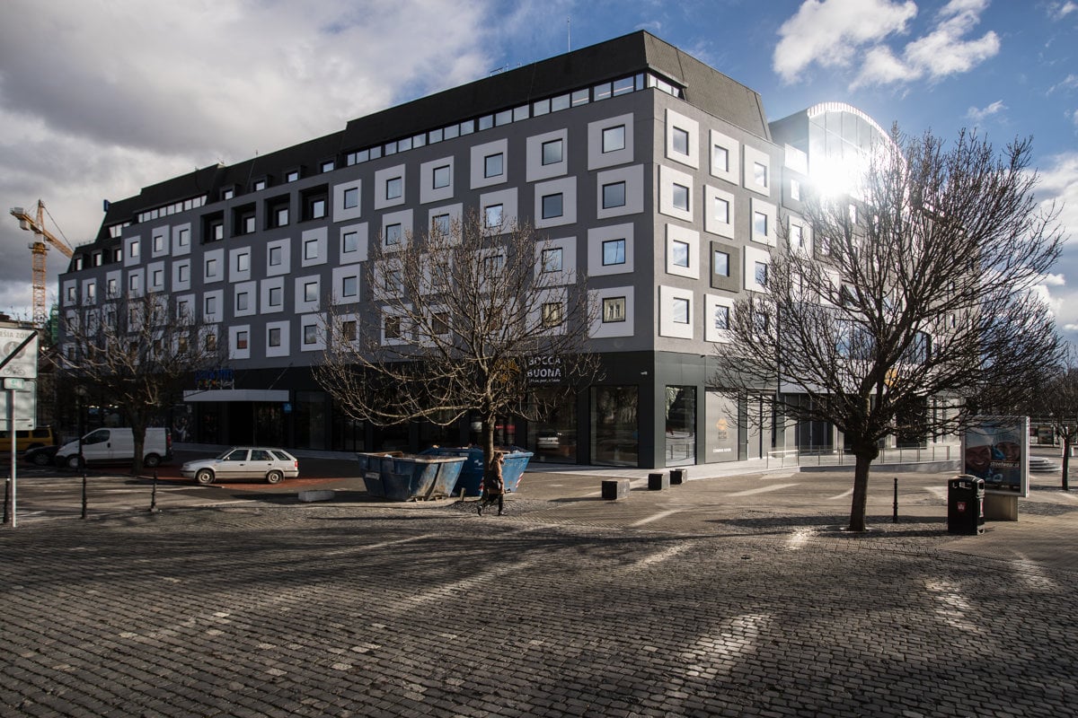 Von Flughafen Per Nach Park Inn Braislava bratislava.sme.sk
