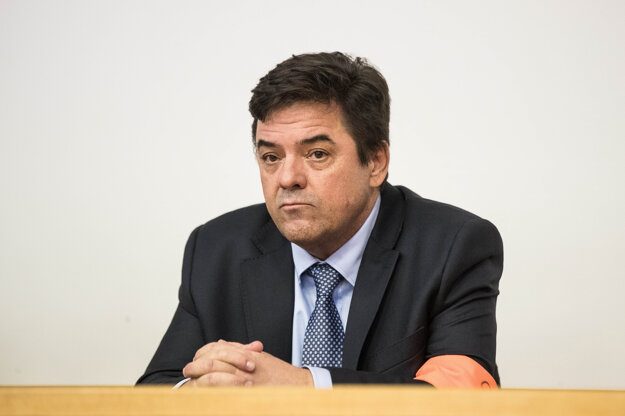 Kočner odpovedá na otázky prokurátora Jána Šantu.