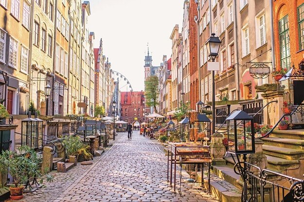 Typická ulička v centre mesta Gdansk