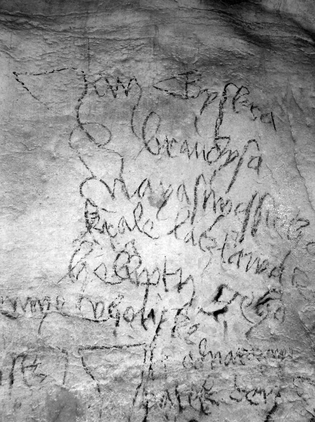 Grafito v Jasovskej jaskyni je druhý najstarším nápisom v češtine na Slovensku.