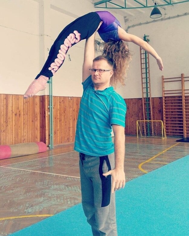 Podľa Ľuboša Ďurčanského je športová gymnastika na súťažnej úrovni náročným športom.