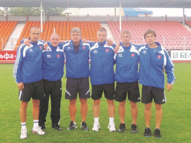 Zľava Roman Volna, Ivan Ociepka, Ivan Janiga, Andrej Romančík, Martin Ižip a Ľuboš Thomka.
