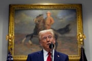 Donald Trump počas tlačovej konferencie v Bielom dome.