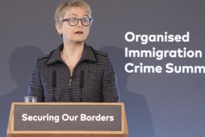 Britská ministerka vnútra Yvette Cooperová. 