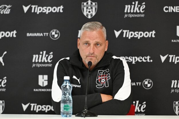 Tréner Trnavy Michal Ščasný. (zdroj: TASR)
