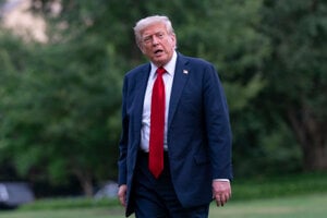 Trumpovi verili pri imigrácii a ekonomike. Väčšinu po pol roku sklamal