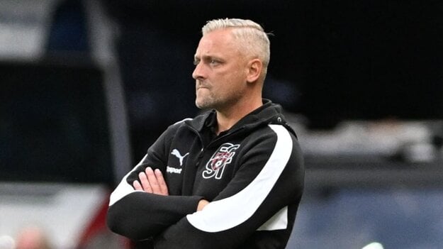 Tréner Michal Ščasný počas zápasu Spartak Trnava - BK Häcken v 1. predkole Európskej ligy. (zdroj: TASR)