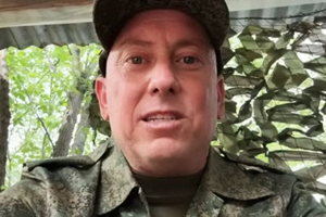 Američan odišiel s rodinou do Ruska za tradičnými hodnotami. Poslali ho bojovať na front